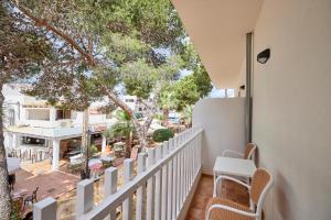 Balkón nebo terasa v ubytování INNER Hostal Es Molí