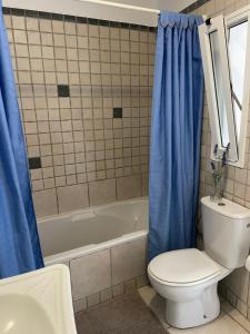 Koupelna v ubytování Las Perlas + 32 fotografií