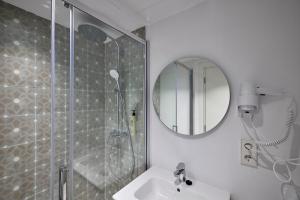 Koupelna v ubytování INNER Hostal Es Molí