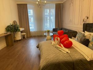 Ένα ή περισσότερα κρεβάτια σε δωμάτιο στο Luxuroom +75 φωτογραφίες