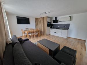 Kuchyňa alebo kuchynka v ubytovaní Apartment Bergblick