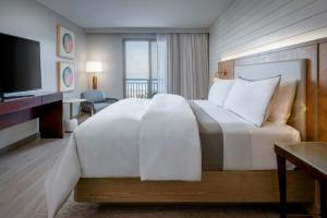 Katil atau katil-katil dalam bilik di The Westin Jekyll Island Beach Resort