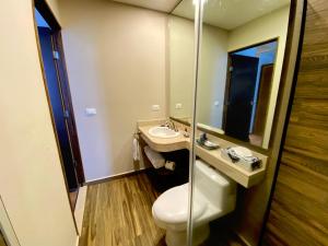 Bagno di Historico Central Hotel