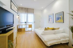Μια τηλεόραση ή/και κέντρο ψυχαγωγίας στο Apartament Antonio Leyva