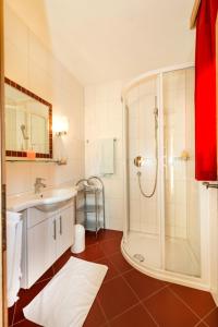 Koupelna v ubytování Hotel Landhaus Marchfeld