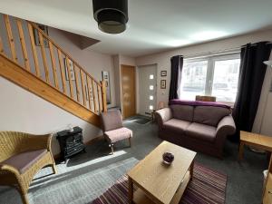 Χώρος καθιστικού στο Home from home - 19 Pickaquoy Drive, Kirkwall