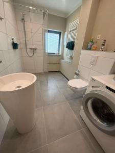 Koupelna v ubytování Ferienwohnung Alte Volksbank Nauendorf