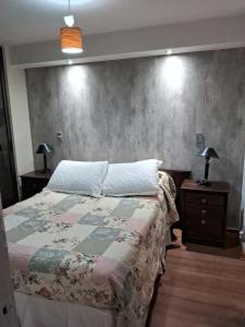Postel nebo postele na pokoji v ubytování Excelente depto central con piscina Petfriendly Para 3 a 4 personas