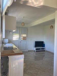 Dapur atau dapur kecil di Grand studio avec belle vue +20 gambar