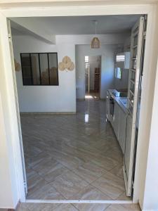 Dapur atau dapur kecil di Grand studio avec belle vue