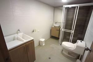 Vannituba majutusasutuses 306 Espectacular apartamento en granada