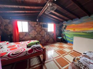 Postel nebo postele na pokoji v ubytování Hotel del Parque Támesis