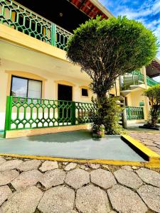 Κήπος έξω από το Apê Ubahê Maranduba Ubatuba