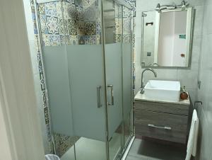 Ένα μπάνιο στο Duplex Avenida +12 φωτογραφίες