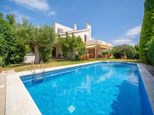 Πισίνα στο ή κοντά στο Villa in L Escala with Private Pool & Beaches