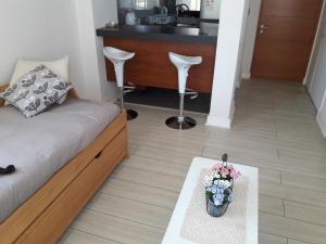 Posezení v ubytování lindo depto en Concón con excelente ubicación