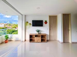 Fotografie z fotogalerie ubytování Mountain View Pool & Slide AC 5min to Town v destinaci Santa Fe de Antioquia