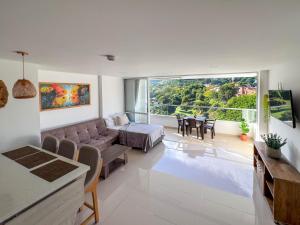 Fotografie z fotogalerie ubytování Mountain View Pool & Slide AC 5min to Town v destinaci Santa Fe de Antioquia