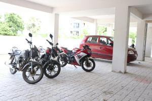 钦奈Hotel Starlight Chennai near DLF,L&T,Miot,Tradecenter,Ramachandra medical coll的相册照片