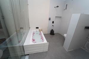 Φωτογραφία από το άλμπουμ του Bharti Forest Retreat σε Tāla +46 φωτογραφίες