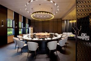 Eastern House Xi'an餐廳或用餐的地方