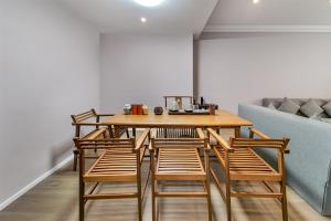 Posedenie v ubytovaní Oak Hotel Chengdu Jiuyanqiao Chuanyin Branch