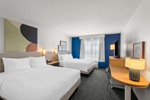 Postel nebo postele na pokoji v ubytování Spark by Hilton Killeen + 29 fotografií