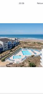 Hồ bơi trong/gần Appartement bord de mer