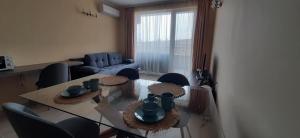 Posezení v ubytování Sea Apartament Kristal Beach,Nessebar + 16 fotografií