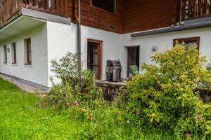 Vonkajšia záhrada v ubytovaní Kachelofenwohnung Pölzleitner