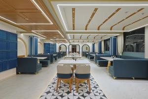 Fotografie z fotogalerie ubytování HOTEL SERA, Vadodara v destinaci Vadódara