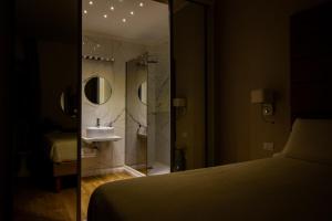 Kúpeľňa v ubytovaní Album Boutique Rooms