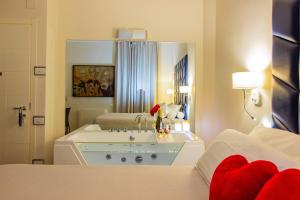 Kúpeľňa v ubytovaní Album Boutique Rooms