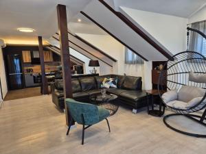 Η κουζίνα ή μικρή κουζίνα στο Renovated Apartments Skorin