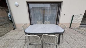 Balkón nebo terasa v ubytování Gite Des Chevaliers