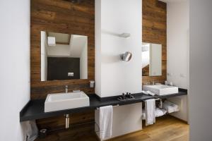 Koupelna v ubytování Montana Lodge & Spa, by R Collection Hotels