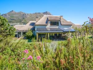 Gallery image of Beau's Cape Retreat in Hout Bay