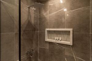 A bathroom at Beyond Pyramids View