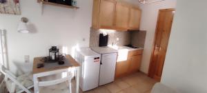 A kitchen or kitchenette at Nostra Casa di Hovolo