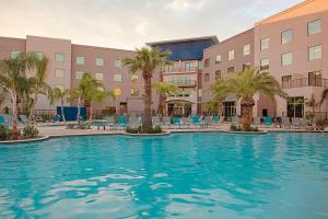 Πισίνα στο ή κοντά στο Sheraton Mesa Hotel at Wrigleyville West