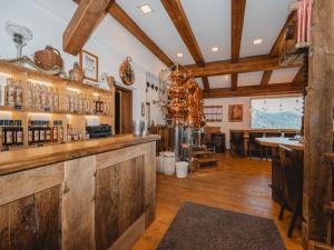 Kuchyň nebo kuchyňský kout v ubytování Holiday Home Oberhaslach by Interhome