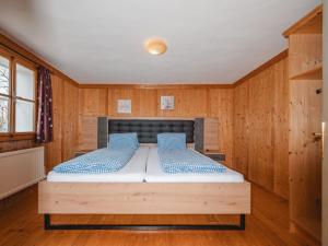 Postel nebo postele na pokoji v ubytování Holiday Home Oberhaslach by Interhome