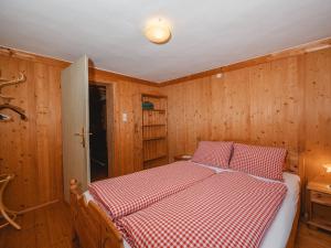 Postel nebo postele na pokoji v ubytování Holiday Home Oberhaslach by Interhome