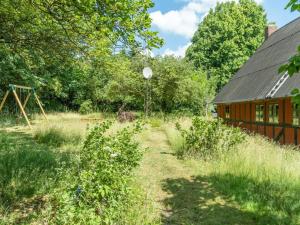 Zahrada ubytování Holiday Home Elvin - 2-7km from the sea by Interhome