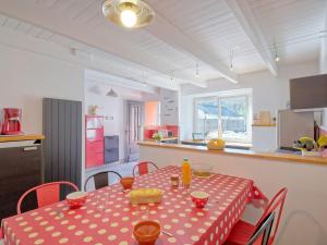 Dapur atau dapur kecil di Holiday Home Ker Lolis by Interhome