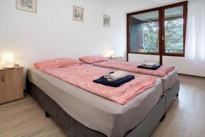 Postel nebo postele na pokoji v ubytování Ferienwohnung Adrion