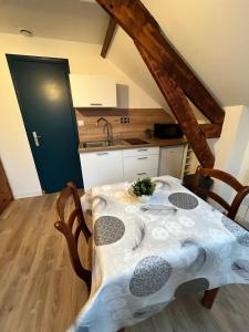 Dapur atau dapur kecil di Petit studio au coeur de Berck-Plage