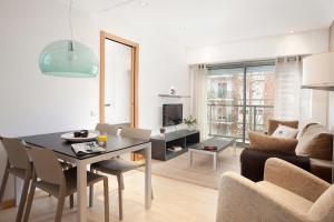 Posezení v ubytování Lugaris Rambla Apartments
