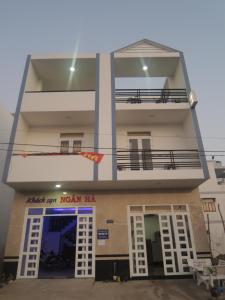 a view of the front of a building at Ngan Ha Hotel in Can Tho