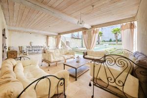 Χώρος καθιστικού στο Villa Emilienne +24 φωτογραφίες